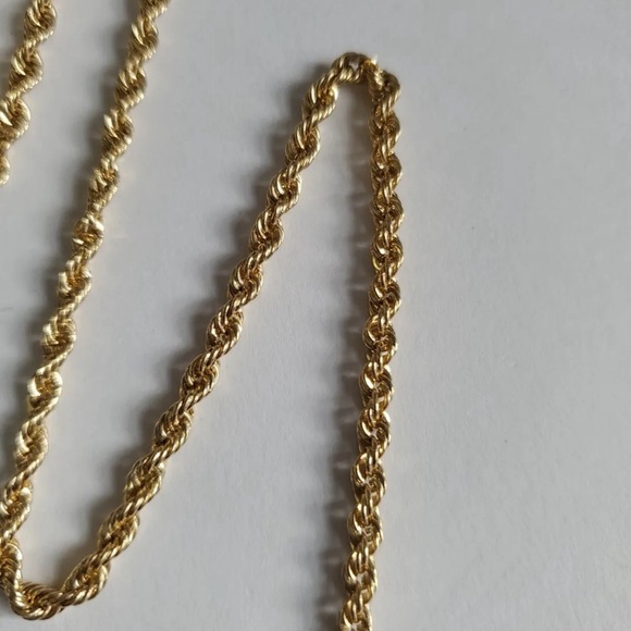 20” 14K Gold Chunky Rope Necklace - Picture 8 of 14